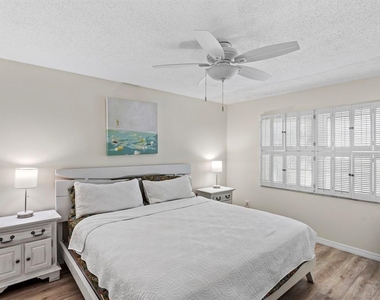 2900 Gulf Boulevard - Photo Thumbnail 28