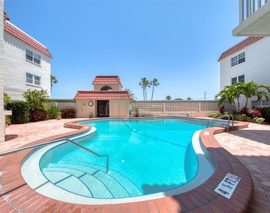 2900 Gulf Boulevard - Photo Thumbnail 38