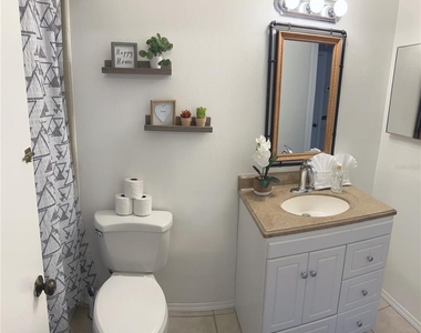 957 Florida Parkway - Photo Thumbnail 20