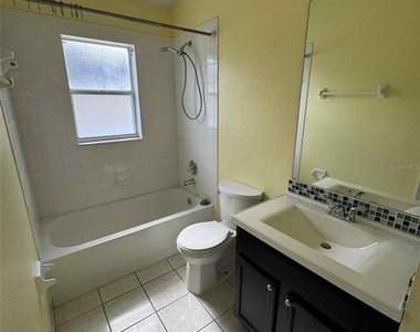 205 Nicholson Drive - Photo Thumbnail 7