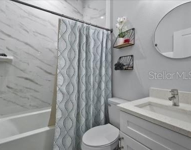 12005 Helicon Avenue - Photo Thumbnail 19