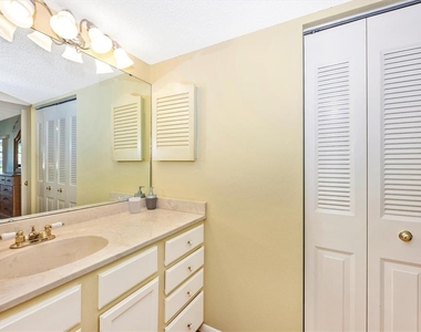 5219 Lake Village Drive - Photo Thumbnail 26