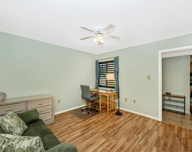 5219 Lake Village Drive - Photo Thumbnail 30