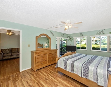 5219 Lake Village Drive - Photo Thumbnail 22