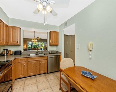 5219 Lake Village Drive - Photo Thumbnail 13