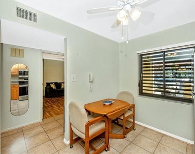 5219 Lake Village Drive - Photo Thumbnail 12
