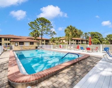 5219 Lake Village Drive - Photo Thumbnail 9