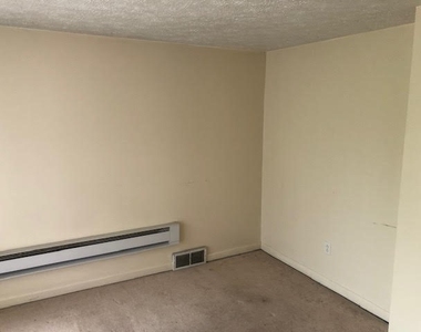 18 Haberman Ave - Photo Thumbnail 13
