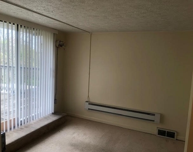 18 Haberman Ave - Photo Thumbnail 14