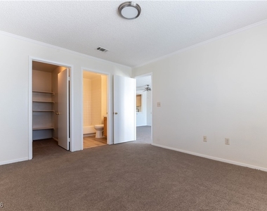 7100 Pirates Cove Road - Photo Thumbnail 17