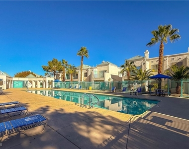 7100 Pirates Cove Road - Photo Thumbnail 34