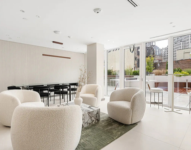 150 Lawrence Street - Photo Thumbnail 14