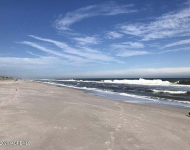 28 E Bonita Way - Photo Thumbnail 25