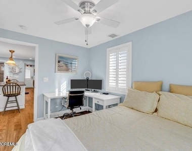 28 E Bonita Way - Photo Thumbnail 15