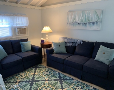600 Monmouth Avenue - Photo Thumbnail 1