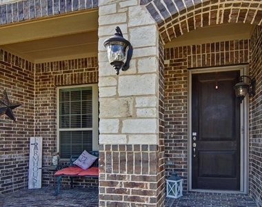 721 10th Street - Photo Thumbnail 1