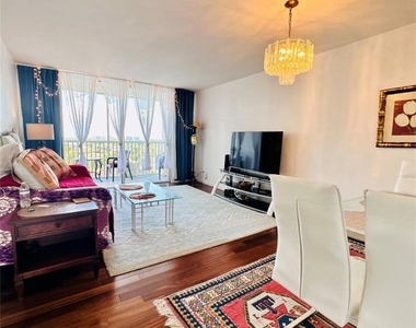 1391 S Ocean Boulevard - Photo Thumbnail 9
