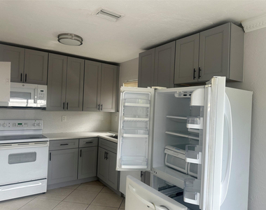 6109 Sw 30th Street - Photo Thumbnail 8