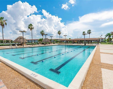 850 Sw 133 - Photo Thumbnail 21