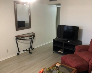850 Sw 133 - Photo Thumbnail 3