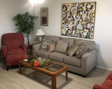 850 Sw 133 - Photo Thumbnail 2