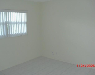 1000 Ne 14th Avenue - Photo Thumbnail 59