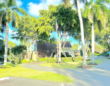 1000 Ne 14th Avenue - Photo Thumbnail 27