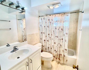 1000 Ne 14th Avenue - Photo Thumbnail 13