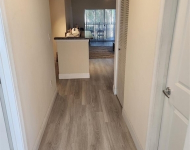 5880 W Sample Road - Photo Thumbnail 14