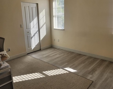 5880 W Sample Road - Photo Thumbnail 16