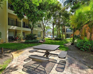 5880 W Sample Road - Photo Thumbnail 35