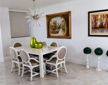 6463 La Costa Drive - Photo Thumbnail 7