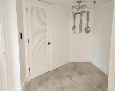 6463 La Costa Drive - Photo Thumbnail 5