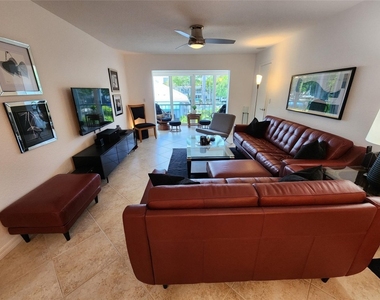 6437 Bay Club Drive - Photo Thumbnail 25