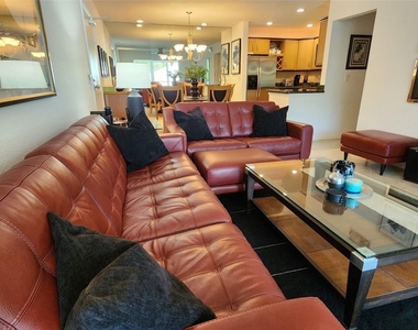 6437 Bay Club Drive - Photo Thumbnail 26