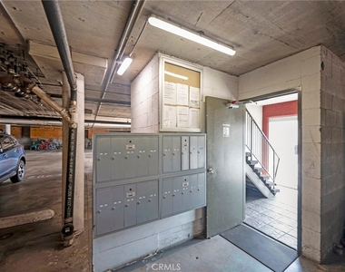 525 S Shelton Street S - Photo Thumbnail 9
