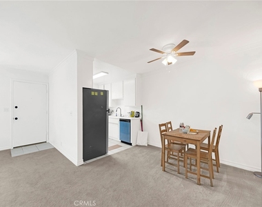 525 S Shelton Street S - Photo Thumbnail 6