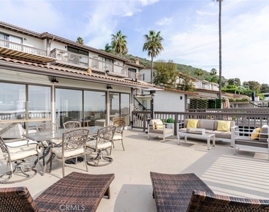 11813 Ellice Street - Photo Thumbnail 19