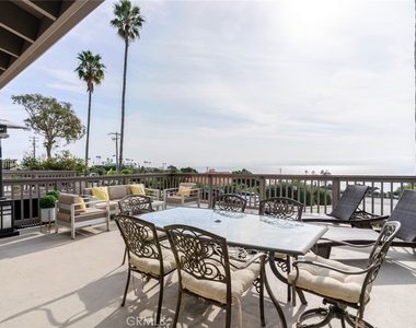 11813 Ellice Street - Photo Thumbnail 21