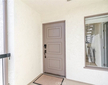 11813 Ellice Street - Photo Thumbnail 35