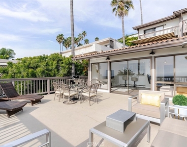 11813 Ellice Street - Photo Thumbnail 20