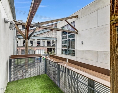 527 Molino Street - Photo Thumbnail 21
