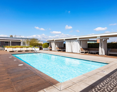 527 Molino Street - Photo Thumbnail 25