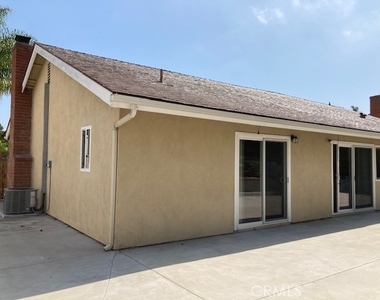 25042 Armagosa Drive - Photo Thumbnail 22
