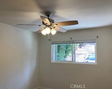 25042 Armagosa Drive - Photo Thumbnail 17