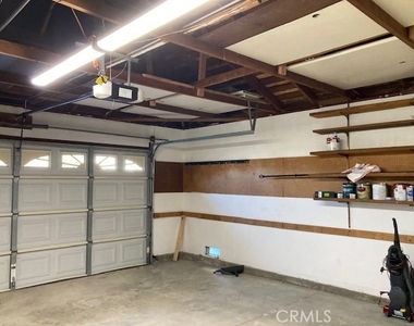 25042 Armagosa Drive - Photo Thumbnail 6