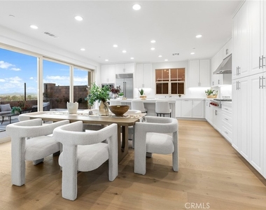 206 Collino - Photo Thumbnail 14