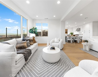 206 Collino - Photo Thumbnail 12