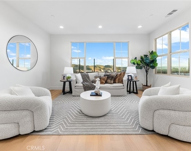206 Collino - Photo Thumbnail 10
