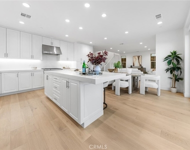 206 Collino - Photo Thumbnail 21